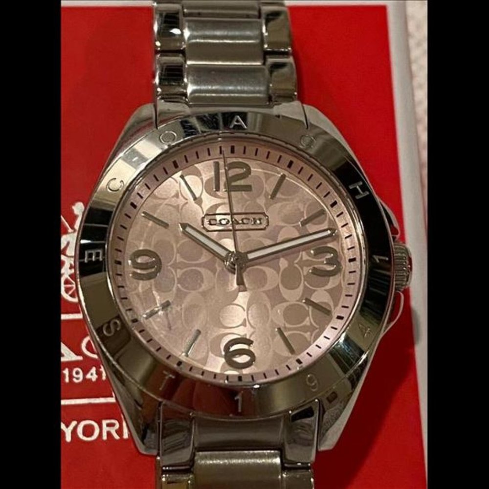 Women’s Coach Quartz Movement Silver Watch W/Box